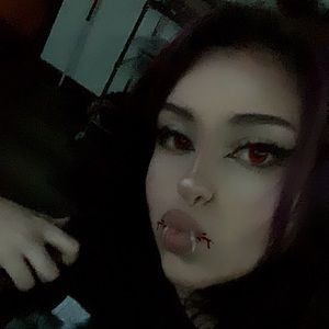 Meet your Posher, Miriam